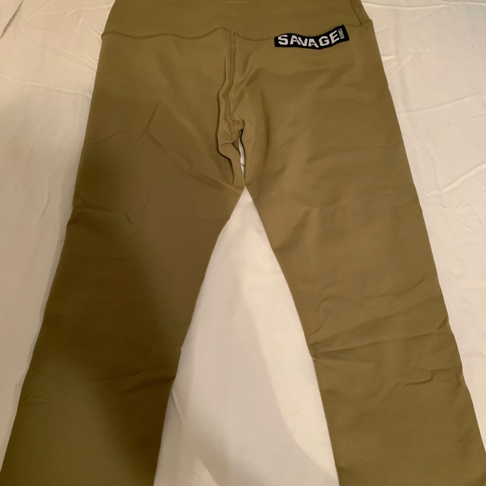 Savage Barbell cropped leggings